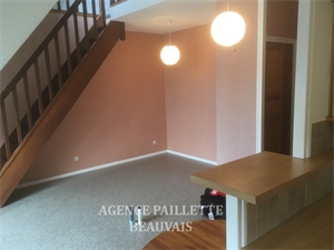 appartement à la vente -   60000  BEAUVAIS, surface 34 m2 vente appartement - APR656218